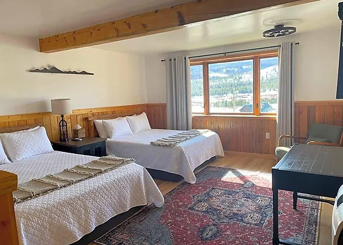 Lava Mountain Hotel Dubois