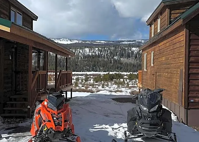Lava Mountain Hotel 2*