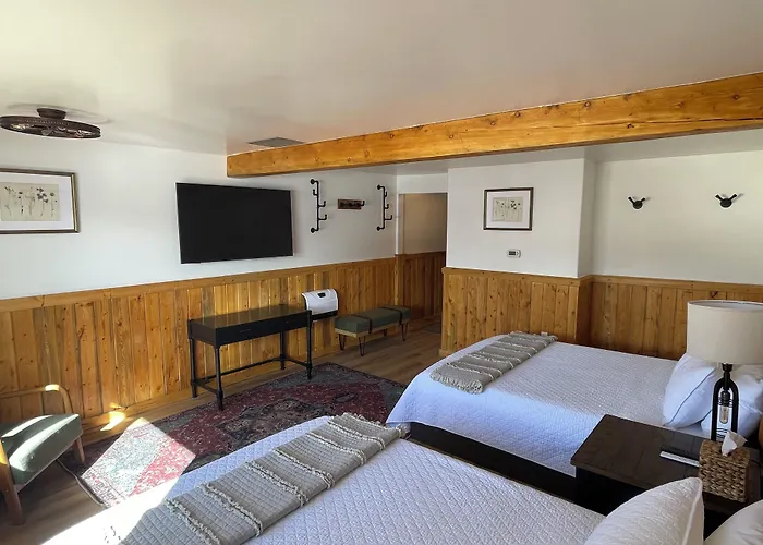 Hotel Lava Mountain